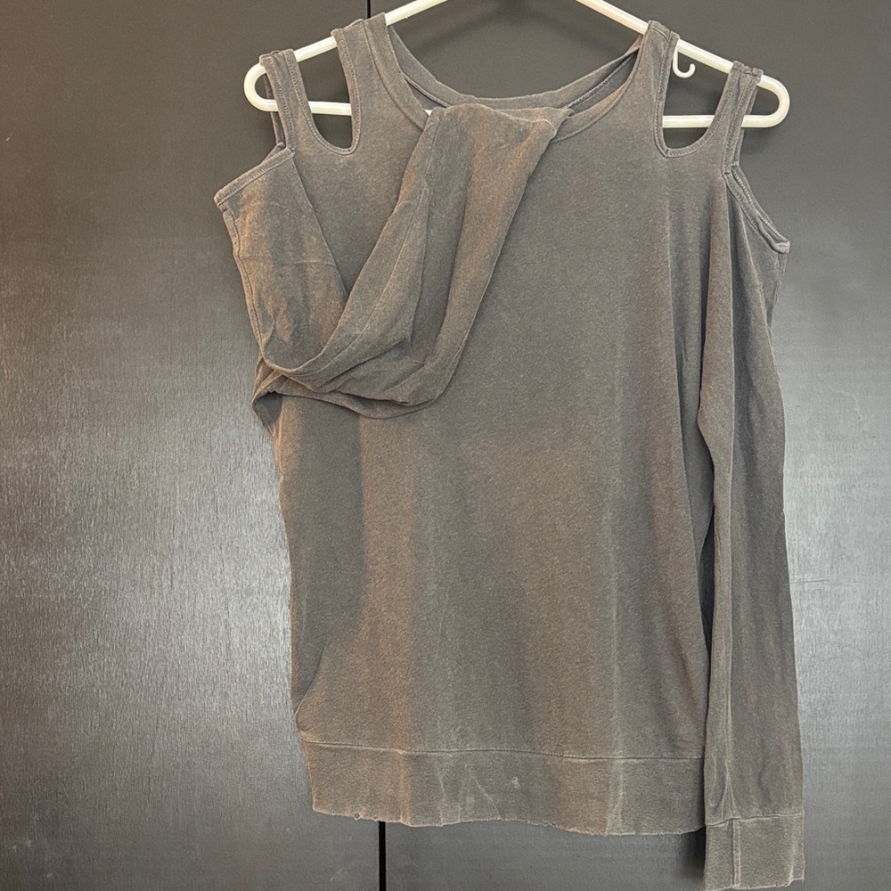 n:PHILANTHROPY Gray Cold Shoulder Long Sleeve Shirt